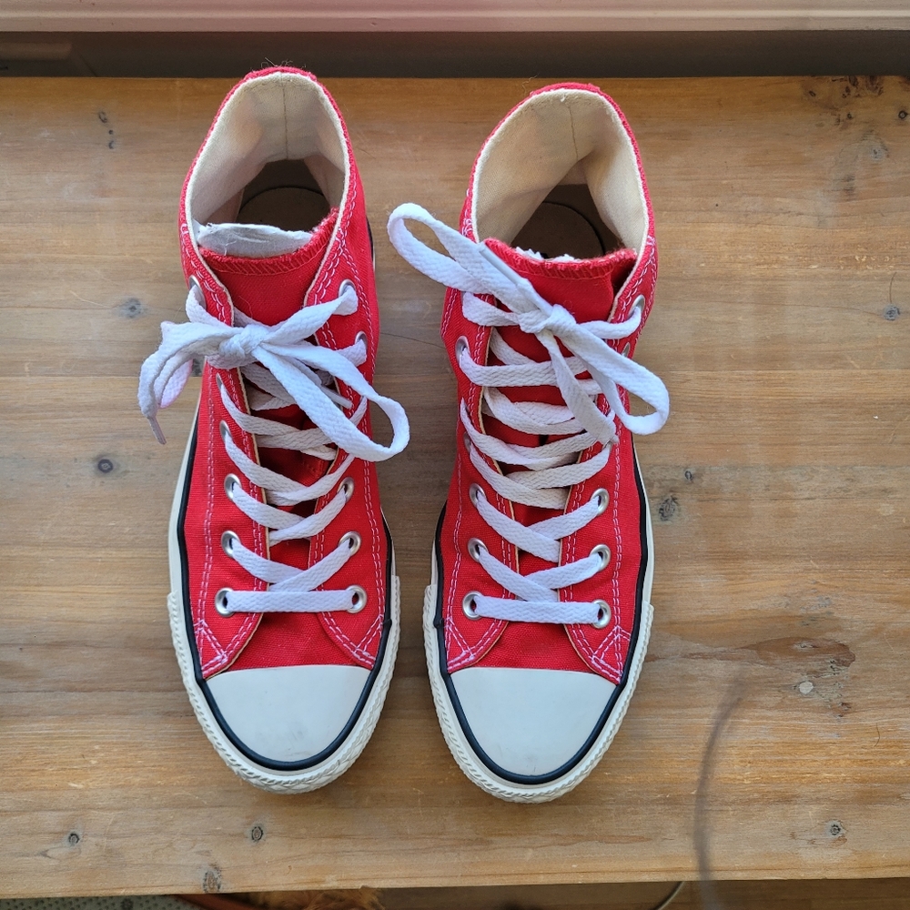 Classic Red Converse - Chuck 70